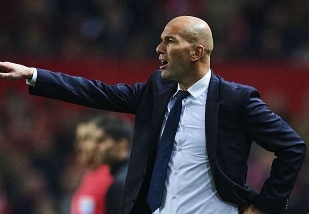 Zidane chỉ rõ nguyên nhân khiến Real bại trận trước Sevilla