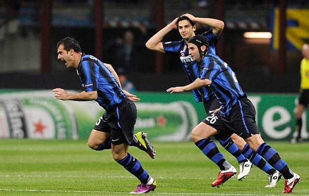 Bàn thắng kinh điển: Dejan Stankovic vs Schalke