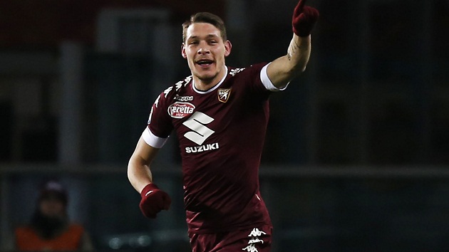 Belotti tỏa sáng, đá văng Milan khỏi top 4