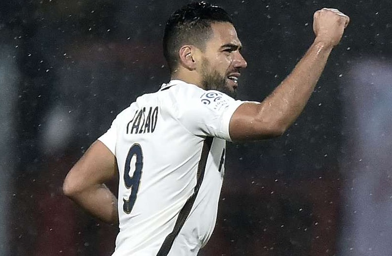 Những cầu thủ nguy hiểm nhất châu Âu: Giroud số 1, Falcao bỏ xa Ronaldo