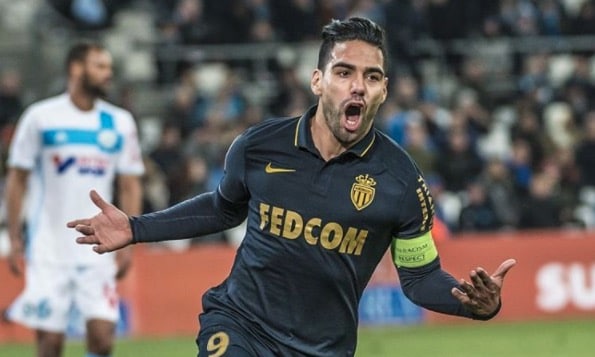 Ảnh bài viết Trung Quốc lôi kéo với lương khủng, Falcao chính tức lên tiếng