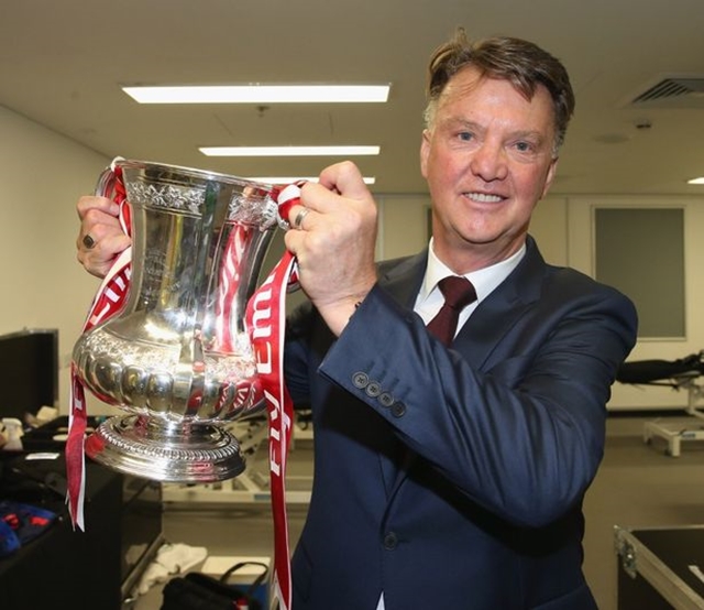 Van Gaal dành tình cảm đặc biệt cho M.U trong ngày giải nghệ
