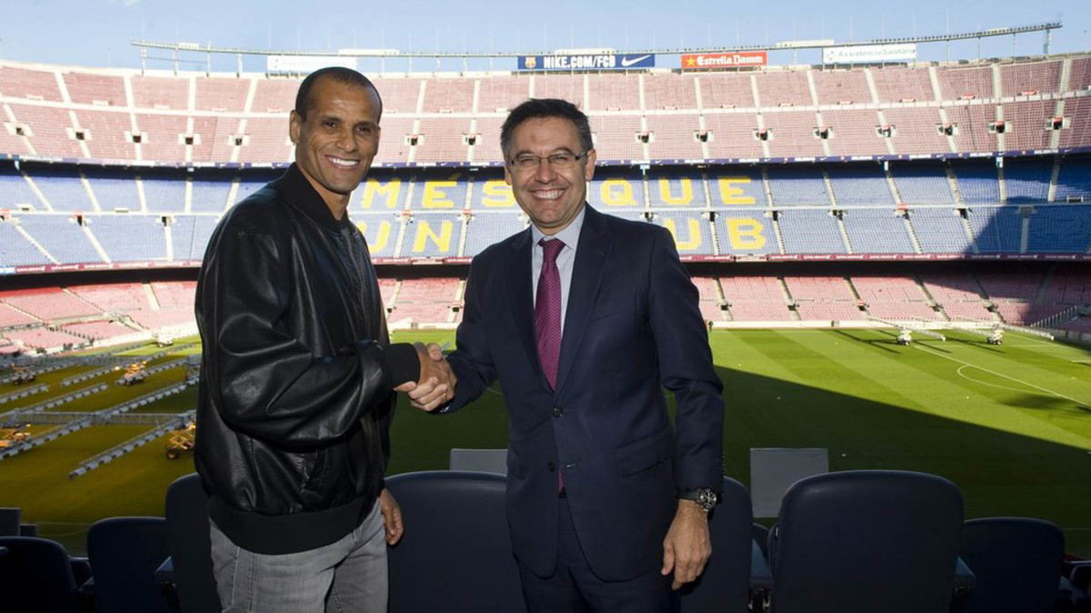 Barca 'chiêu mộ' thành công Rivaldo