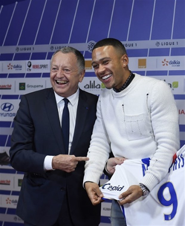 Chùm ảnh: Bỏ lại nỗi buồn tại Man Utd, Depay rạng ngời ra mắt Lyon