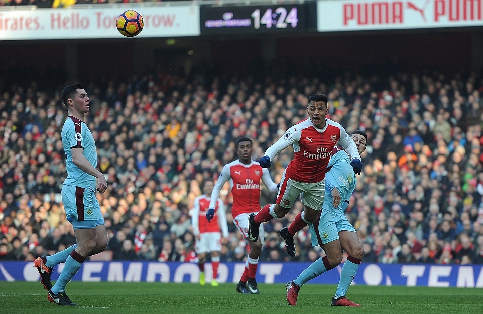 Ảnh bài viết Điểm tin sáng 23/01: Ibra đòi công bằng cho Rooney, Pogba muốn đá cặp cùng Griezmann