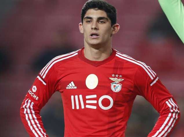 Ảnh bài viết Xuất hiện đối thủ đáng gờm của Arsenal trong vụ 'Ronaldo mới'