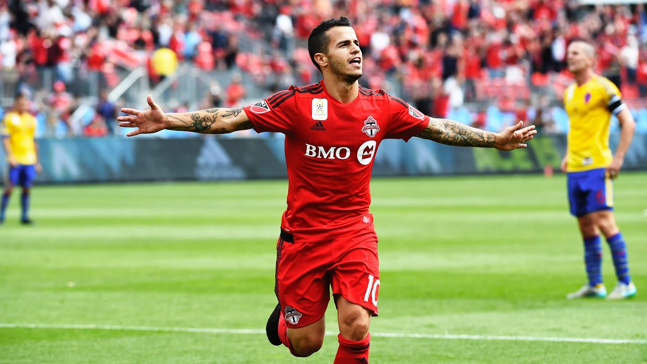 Những pha đi bóng lắt léo của Sebastian Giovinco