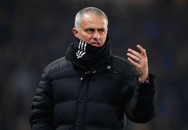 Man Utd đứt mạch bất bại, Mourinho phân trần ra sao?
