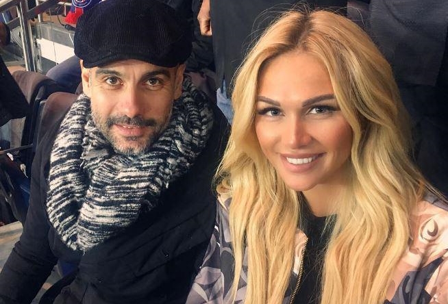 Pep Guardiola sang PSG xem bóng đá cùng siêu mẫu Nga