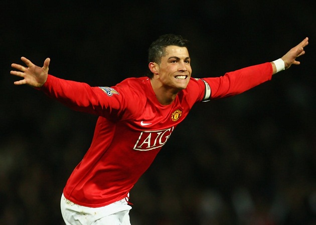 Ảnh bài viết Những pha bứt tốc kinh điển của Ronaldo ở MU