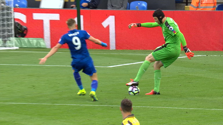 Ảnh bài viết Những skill điên rồ của các thủ môn