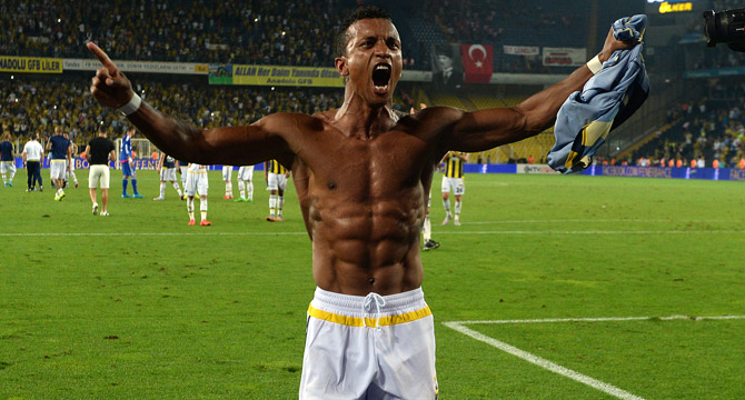 Ảnh bài viết Luis Nani trở lại Anh, đối đầu Man United?