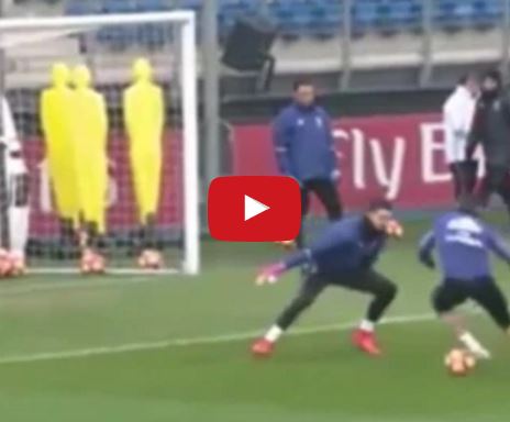 Ảnh bài viết Cristiano Ronaldo biểu diễn kĩ thuật đảo chân đối mặt của Rô béo