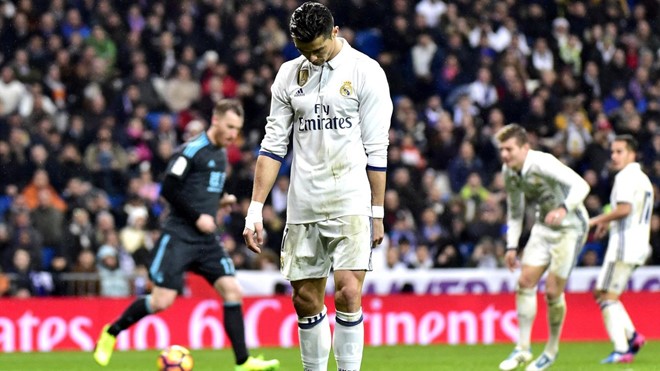 Những kẻ huýt sáo Ronaldo, hãy cứ mơ đi