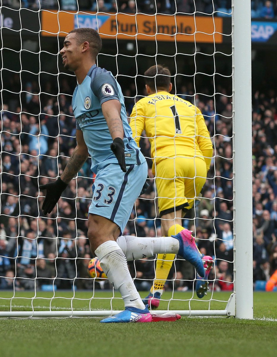 Ảnh bài viết Gabriel Jesus giải cứu Man City với bàn thắng thứ hai (Man City vs Swansea)