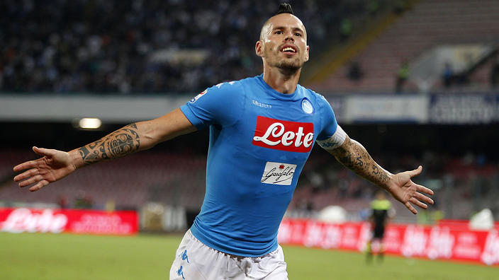 Lập kỷ lục cùng Napoli, Hamsik muốn 'xóa sổ' luôn Maradona