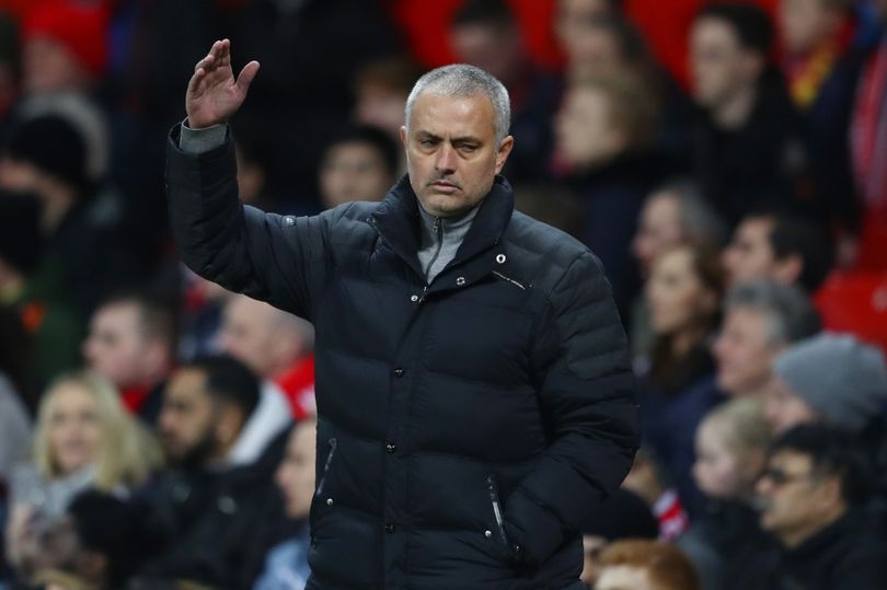 Ảnh bài viết Mourinho: "Man Utd khó dự Champions League"