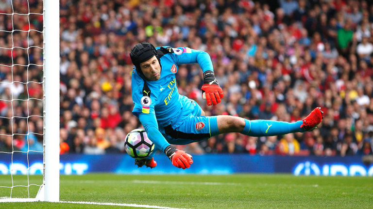 Ảnh bài viết Những pha cứu thua xuất thần của Petr Cech