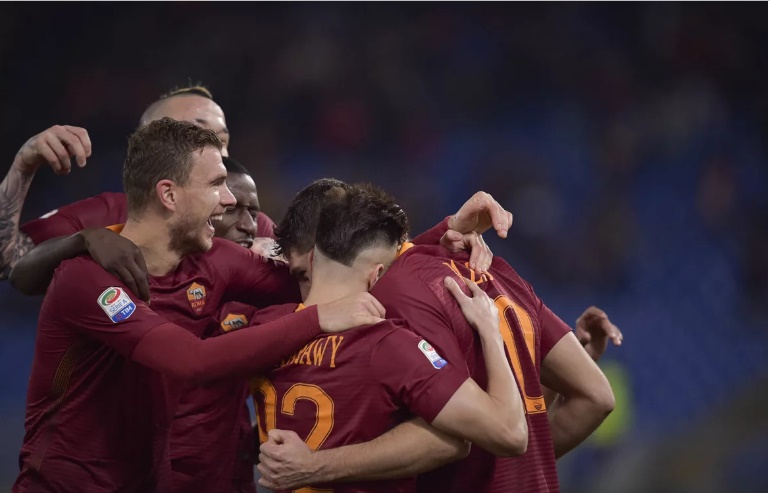 Thắng dễ Fiorentina, AS Roma đòi lại vị trí thứ hai trên BXH