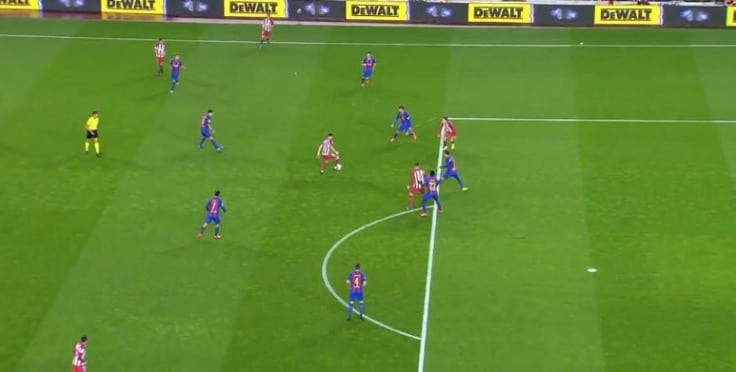 Trọng tài 'cướp trắng' một bàn thắng của Atletico trước Barcelona