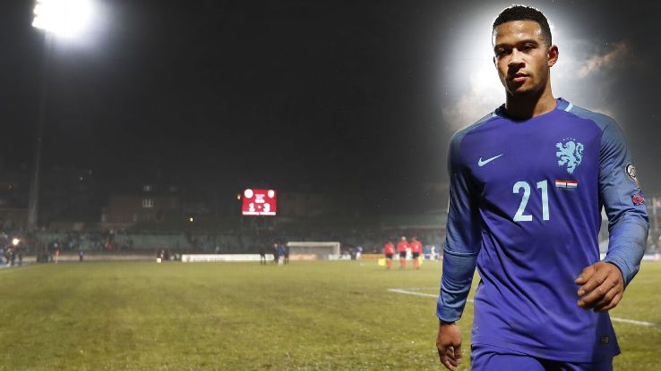 Từ Depay đến Janssen, vì sao bóng đá Hà Lan khủng hoảng?