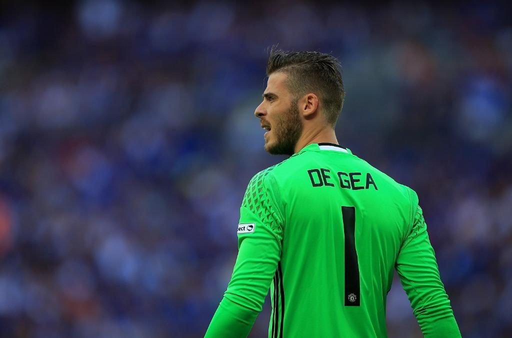 Ảnh bài viết Chịu gia hạn, De Gea thành "ông hoàng" lương bổng tại M.U