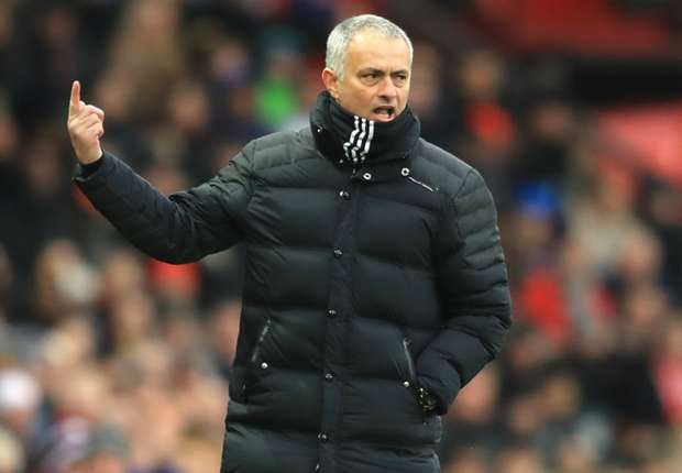 Ảnh bài viết Mourinho CHÍNH THỨC đầu hàng Chelsea