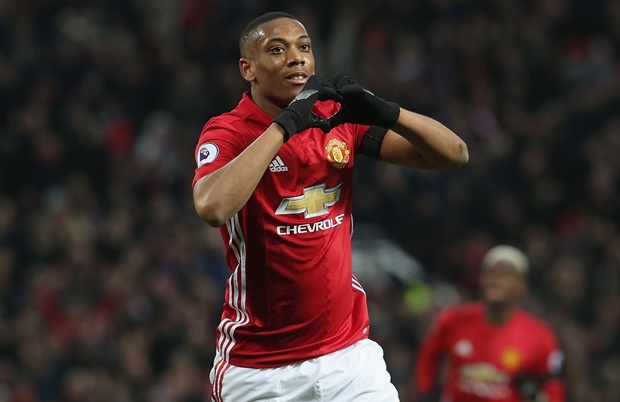 Ảnh bài viết "Soái ca 36 củ" tỏa sáng, Quỷ đỏ phục hận thành công Watford trên sân nhà