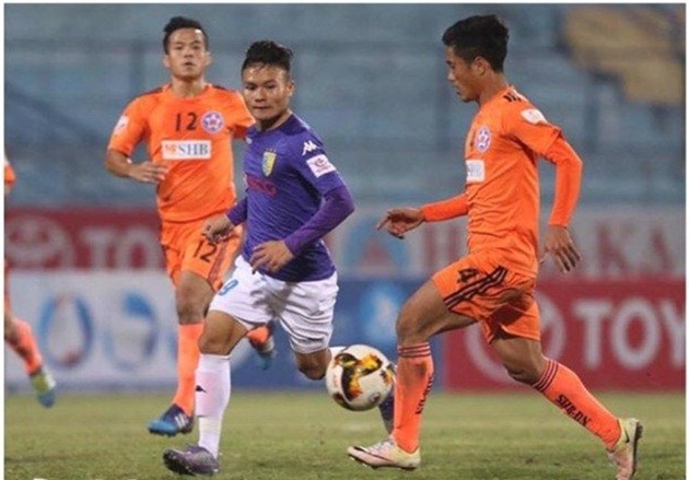 Thầy trò Huỳnh Đức ‘ngả mũ’ vì Quang Hải
