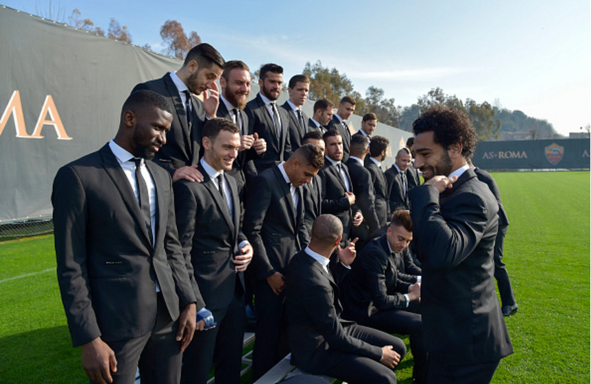 Ảnh bài viết Chùm ảnh: Một loạt 'soái ca' xuất hiện trên sân tập của Roma