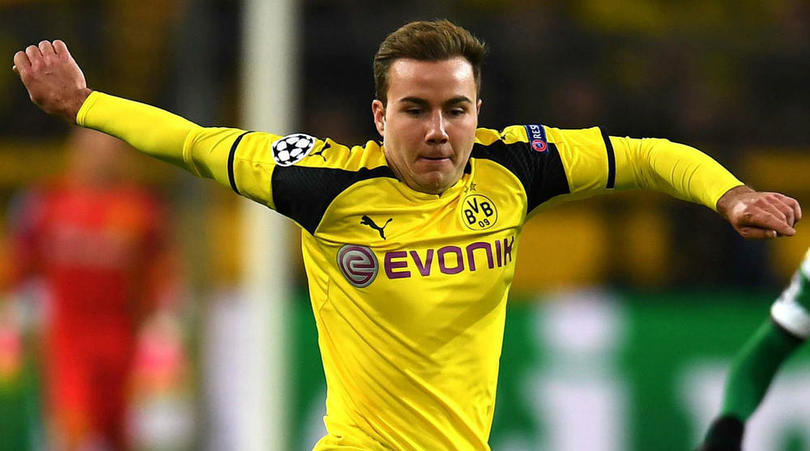 Hồi phục chậm, Gotze không thể bay sang Bồ cùng Dortmund