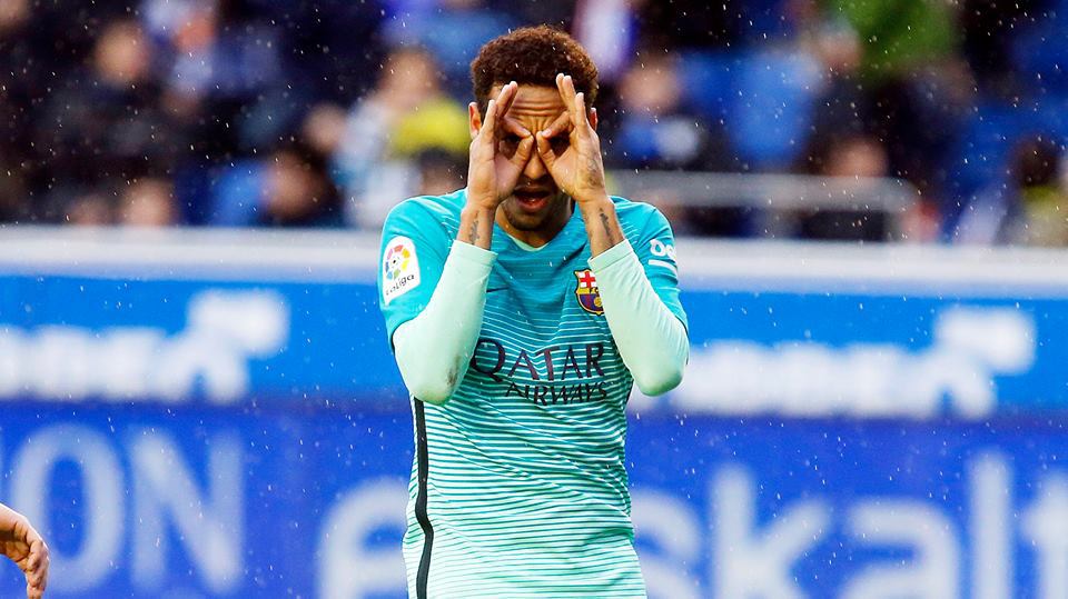 Ảnh bài viết Neymar 'tắt điện' hoàn toàn ở trận thua thảm PSG