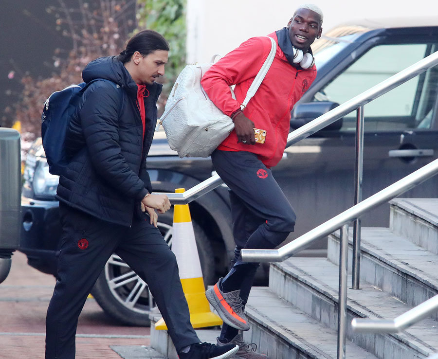 Ảnh bài viết Dàn sao M.U hầm hố đổ bộ khách sạn Lowry, sẵn sàng chiến St Etienne