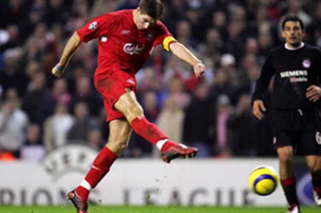 Ảnh bài viết Góc siêu phẩm: Thương hiệu sút xa của Gerrard