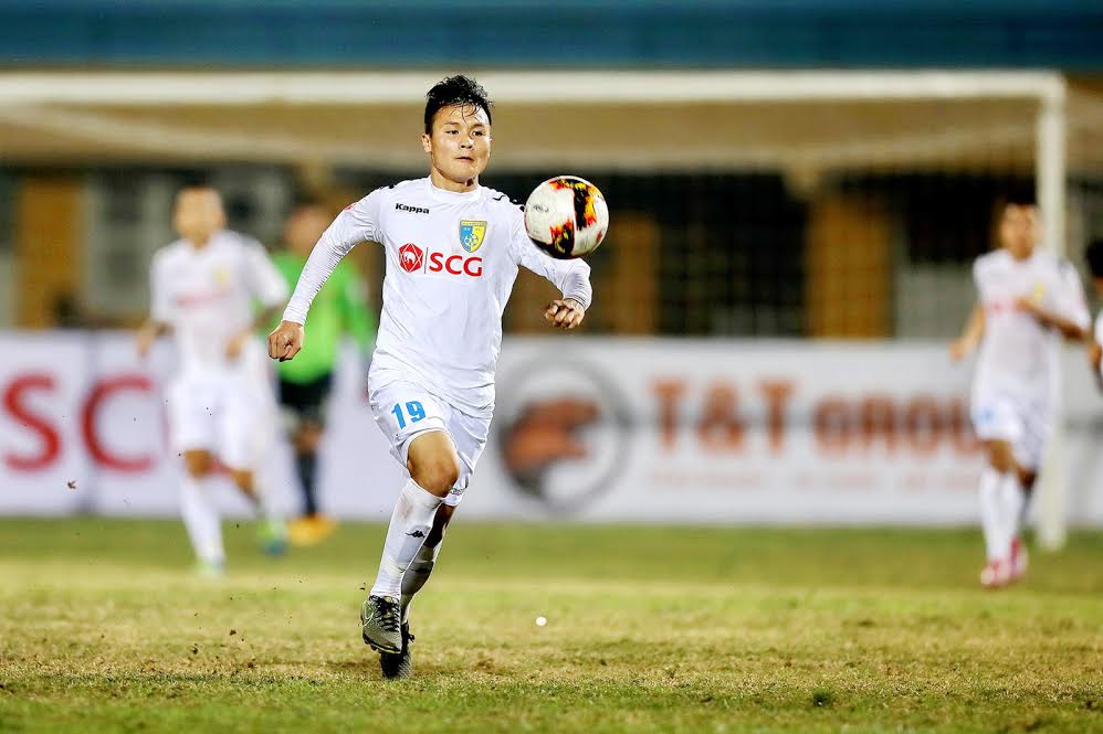 Sao trẻ U23 Việt Nam làm mờ Thành Lương, thách thức Công Phượng