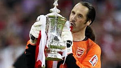 Những pha cứu thua trứ danh của tượng đài David Seaman 