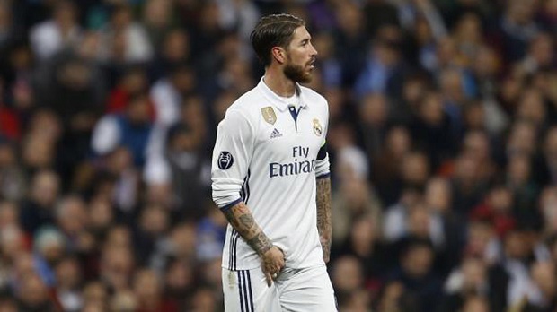 Ramos tiếp tục gặp rắc rối với chấn thương