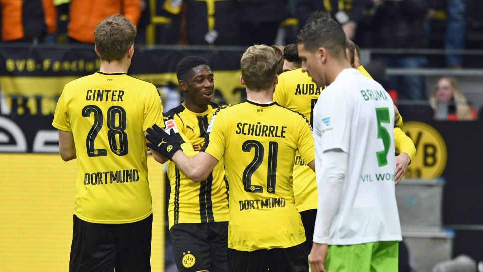 Ảnh bài viết Sao trẻ tỏa sáng, Dortmund vùi dập Wolfsburg