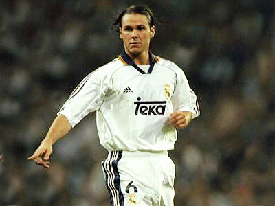 Siêu tiền vệ Fernando Redondo