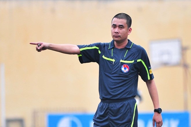 Trọng tài Thư sẵn sàng bỏ V.League vì bị cầu thủ coi thường