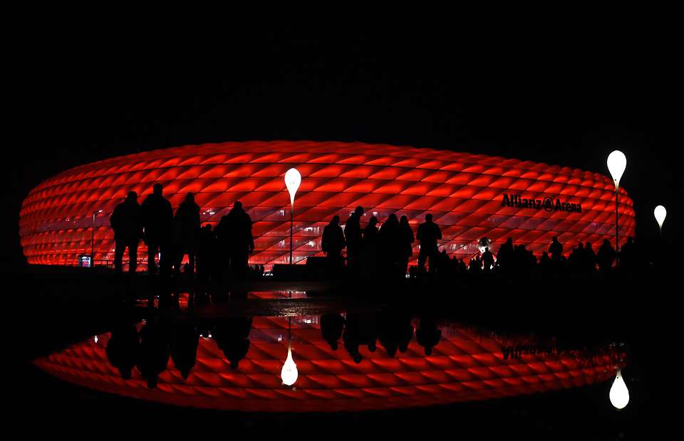 Bayern xin CĐV 1 euro để làm điều kỳ diệu