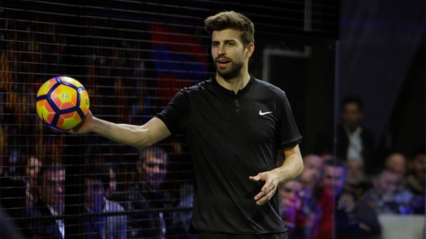 Pique nguyện ủng hộ Luis Enrique đến chết