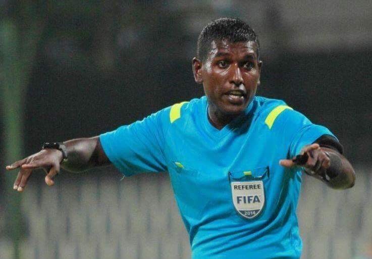 Trọng tài FIFA: 'V.League ảnh hưởng xấu đến bóng đá châu Á'