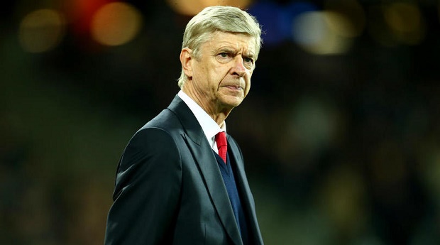 Ảnh bài viết "Hãy ngưng đâm sau lưng Wenger!"