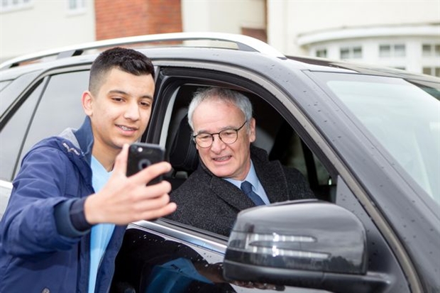 Chùm ảnh: Ranieri đầy rạng rỡ trước giờ tạm biệt Leicester