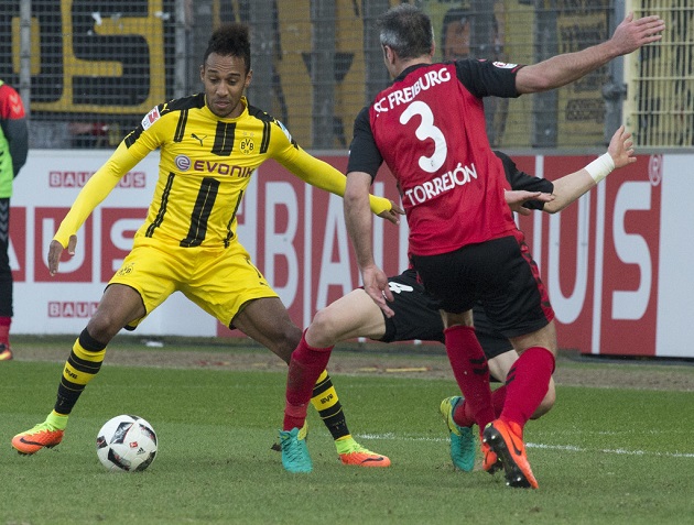 Ảnh bài viết Chùm ảnh: Thắng Freiburg, Dortmund vững vàng top 3