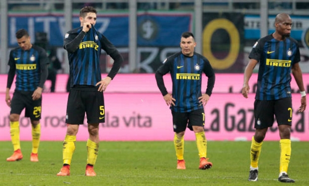 Lý do Inter thất bại trước AS Roma
