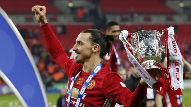 Ảnh bài viết Ngày Cantona khép mình trước 'dị nhân' Ibrahimovic