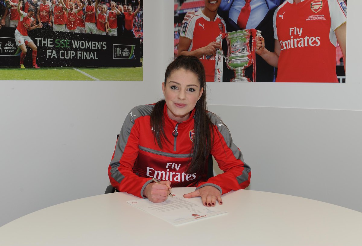 Carla Humphrey - Nữ cầu thủ xinh đẹp của Arsenal Ladies