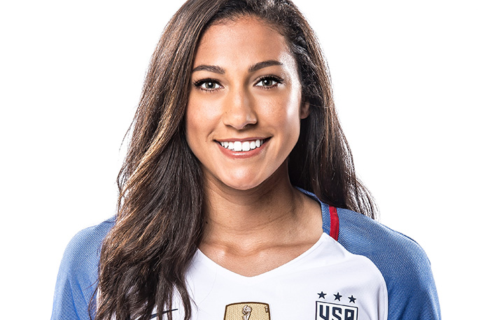 Christen Press - Nét đẹp mộc mạc của chân sút đội tuyển Mỹ